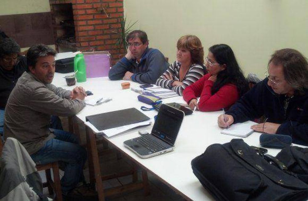 El SUTEF pedir� la interpelaci�n de la Ministra de Educaci�n