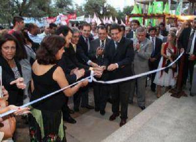 Inauguran laboratorios de la UNSE