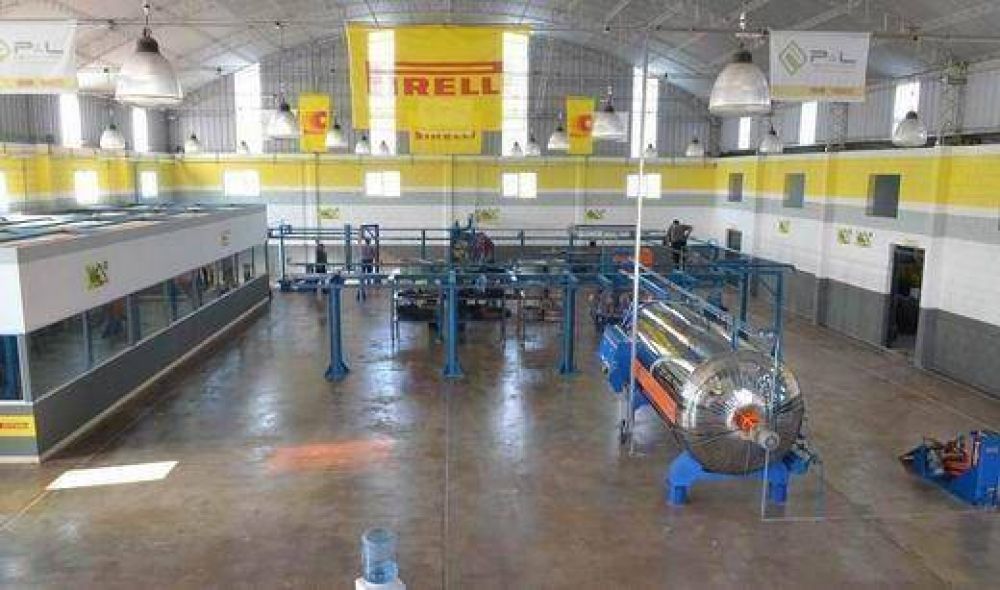 Inauguraron la primera f�brica del Parque Industrial Villa Mar�a