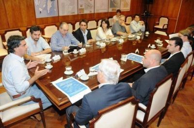 Capitanich convoc� a los diarios a difundir el acuerdo de precios