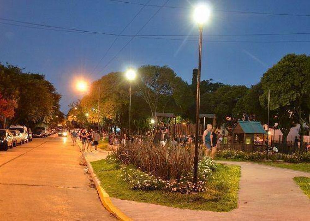 Ya son 435 las cuadras iluminadas por el Municipio de San Mart�n