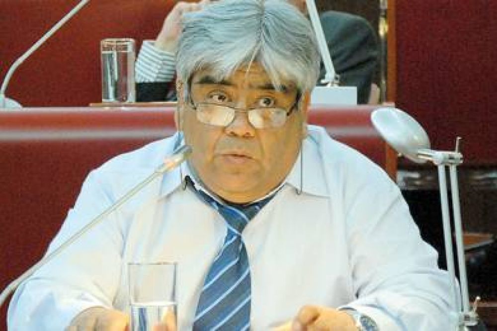 G�mez: �Garc�a y Das Neves no tienen facultad para echar a nadie del bloque�