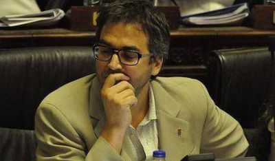 Gentili critic� decreto a favor de Metrov�as