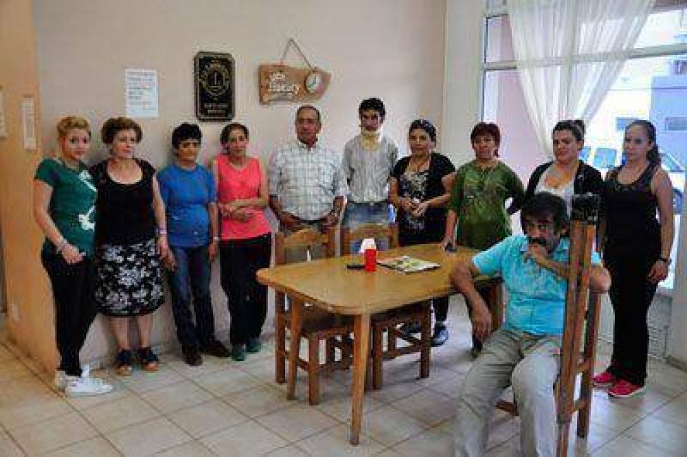 El Club de Leones quiere desalojar una asociaci�n sin fines de lucro