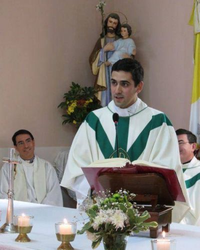 Mirada de parroquianos zarate�os ante la sucesi�n de Benedicto XVI