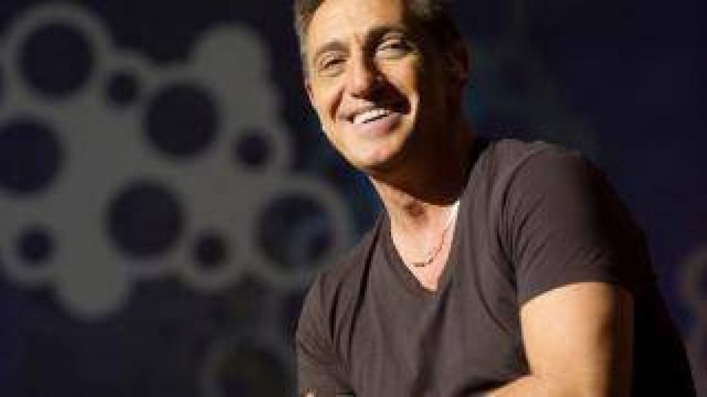 Postergan presentacin de Franco De Vita en Catamarca