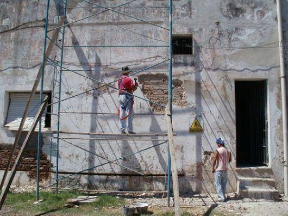 El Gobierno provincial invierte m�s de $6 millones en obras en el Interior