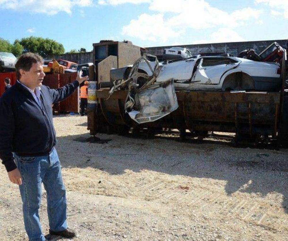 El municipio ser� �inflexible� con la venta ilegal de autopartes