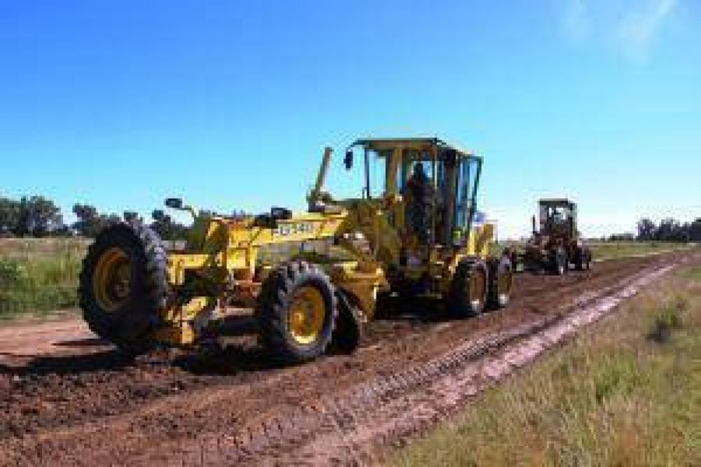 Concretamos obras y trabajamos en los caminos
