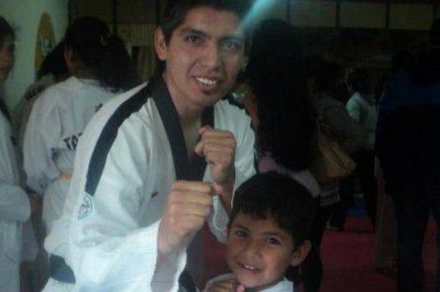 La escuela de tae kwon do �Chung do kwan� inici� sus clases