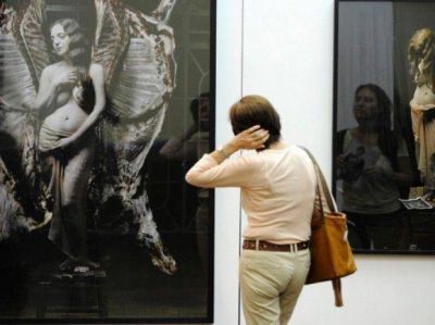 La artista rosarina Nicola Costantino representar� a la Argentina en Venecia