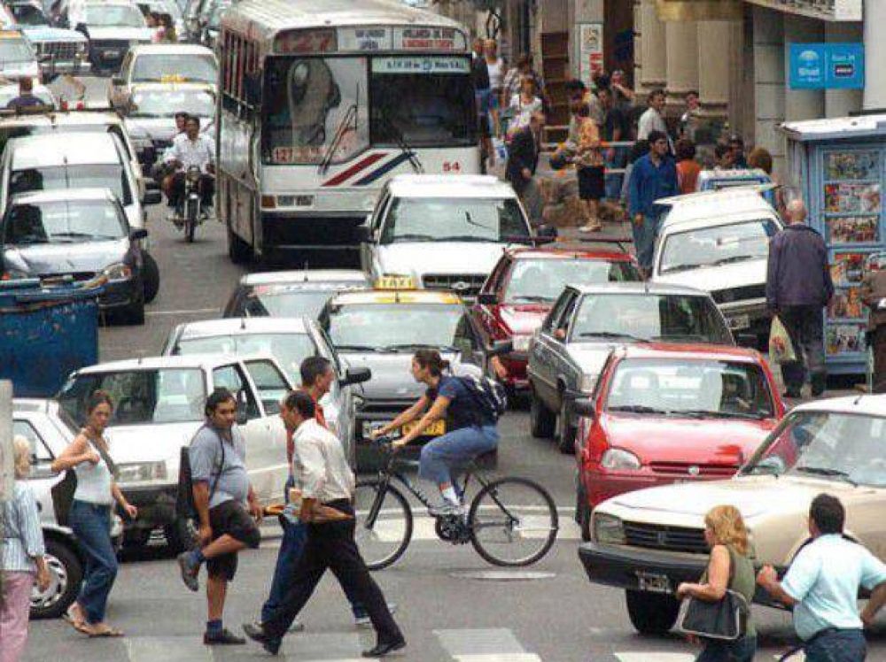 Estudian segmentar el ingreso de los autos al centro seg�n la patente