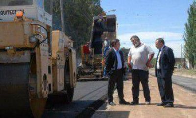En una semana, la Municipalidad anunciar� la pavimentaci�n de 62 cuadras