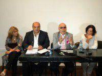 Presentaron la Comisi�n del Sesquicentenario de Saladillo