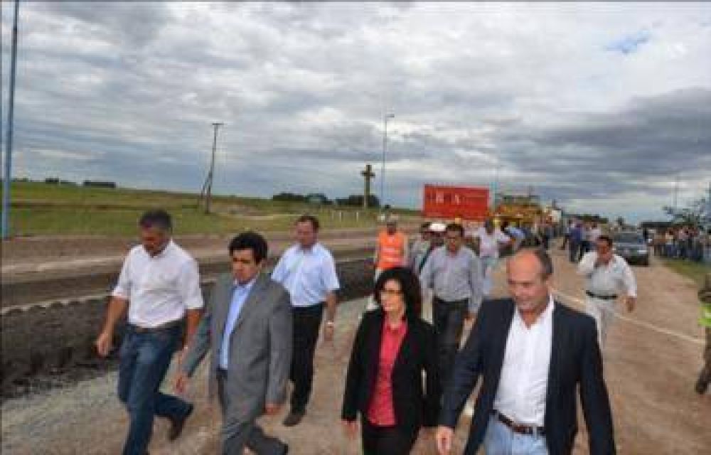 Contin�a el plan de obras en rutas