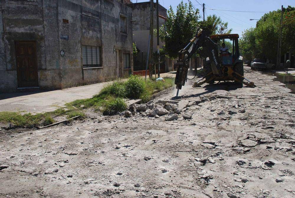 M�s calles de Lan�s est�n siendo reparadas