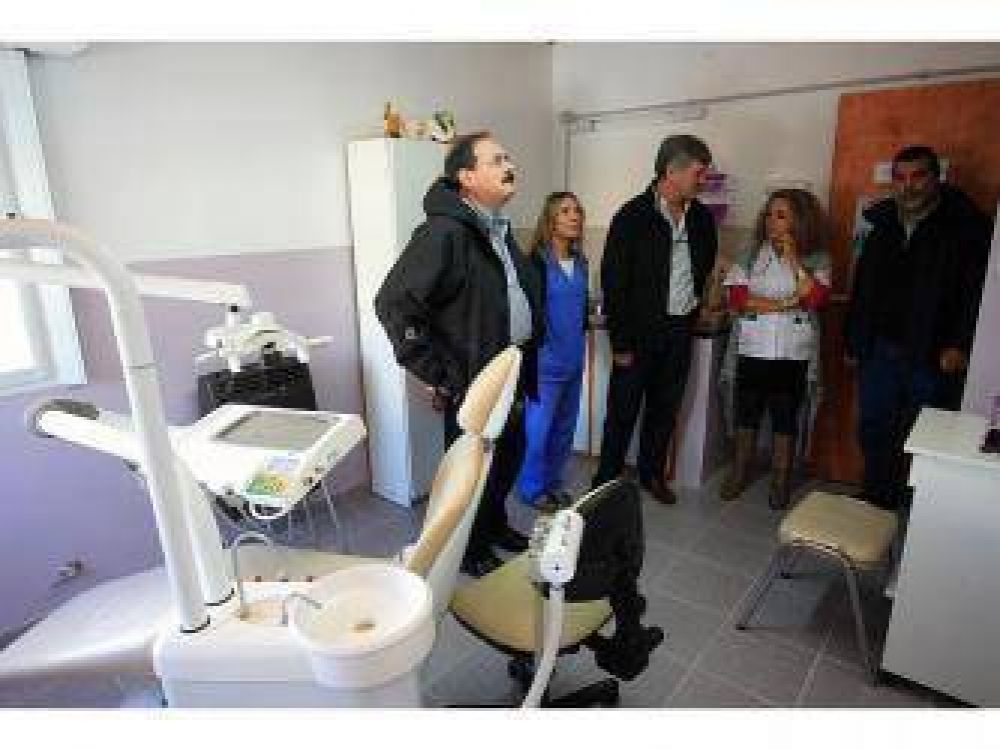 Inauguraron las obras del Centro de Salud del barrio San Mart�n de Viedma
