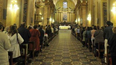 La Compa��a de Jes�s y la Catedral, puntos de reuni�n