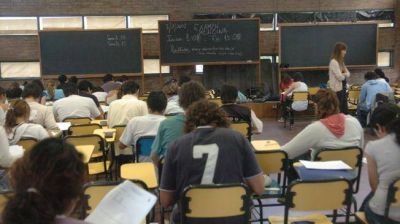 UNC: 679 alumnos ingresan a Medicina