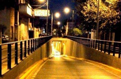 Abri� el paso bajo nivel de la calle Intendente Casares tras la obras