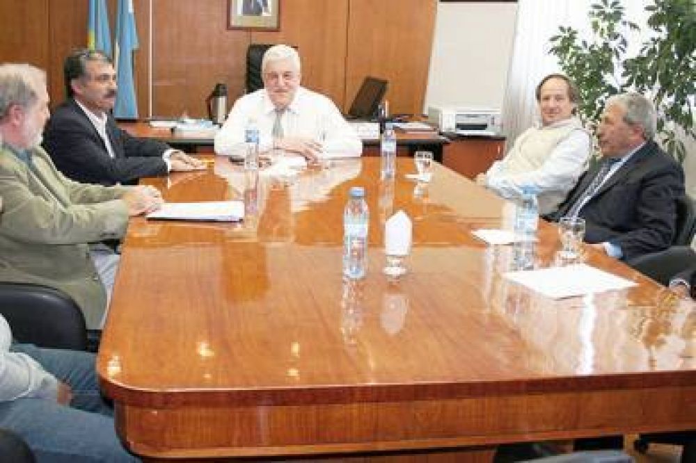 El Banco del Chubut y el IPV promueven operatorias conjuntas