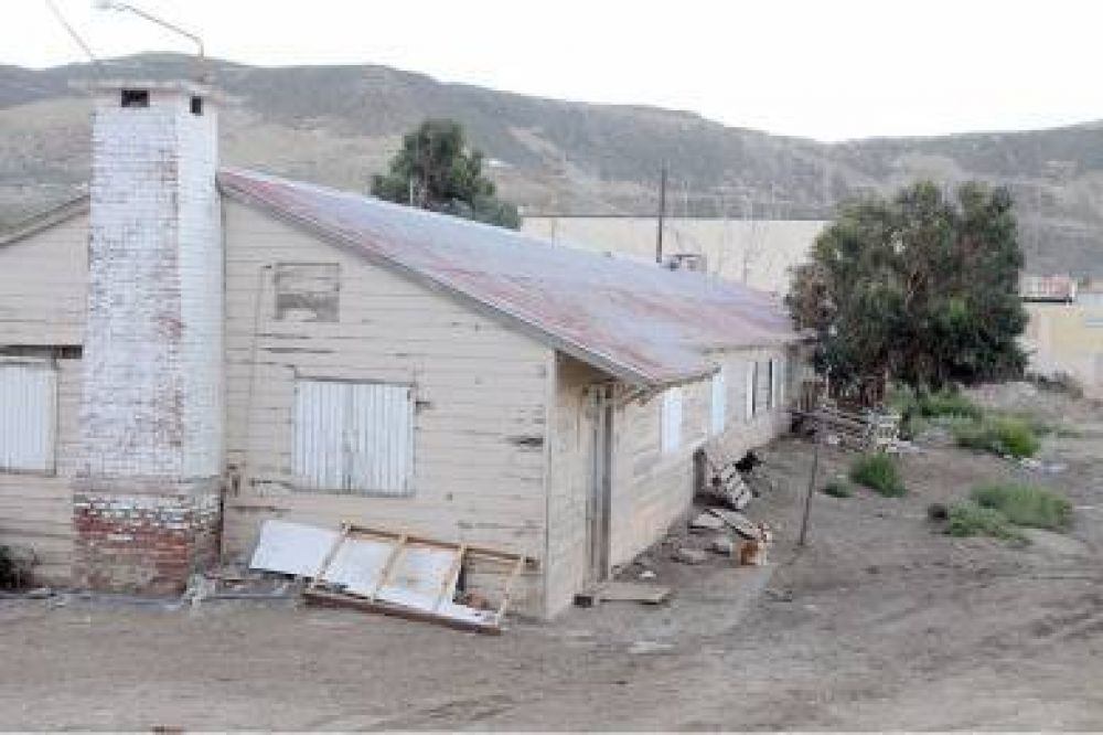 M�s de 200 personas identificadas en las ex gamelas de YPF