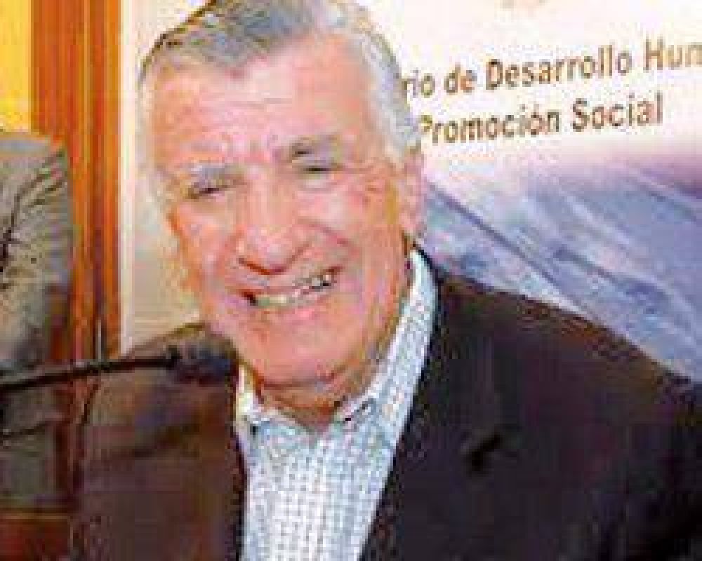 V�a twitter el gobernador Gioja mostr� su alegr�a por Bergoglio