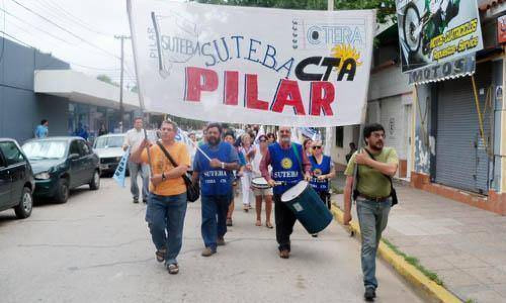 Alto acatamiento al paro docente