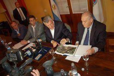 �Existe el compromiso pol�tico de ayudarnos con el pr�stamo�