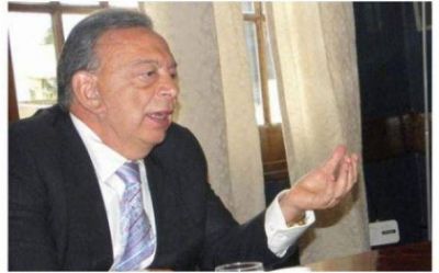 Para Z�ccaro, el boleto universitario tiene que ser �para todos�