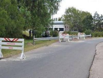 Cierran paso en colectora del Puente Derivador	