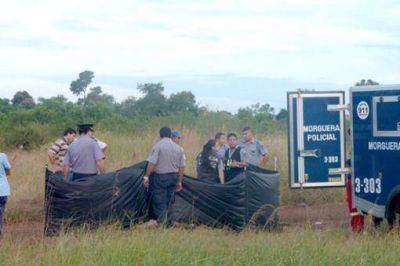 Tres polic�as detenidos por la muerte de una mujer en Garup�