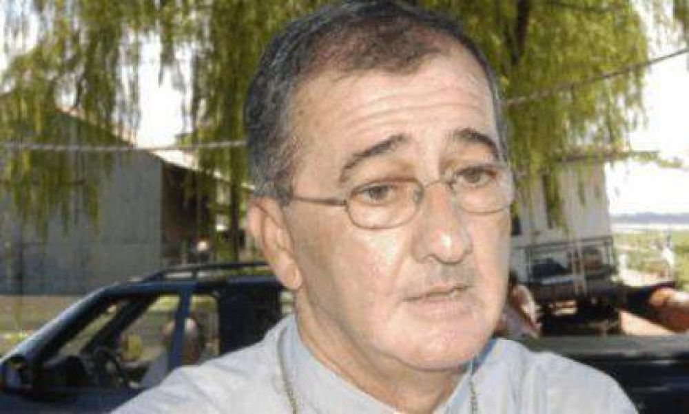 Obispo Mart�nez: �Me impact� que sea Bergoglio el Papa"