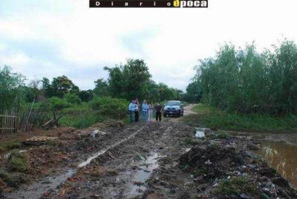 En Bella Vista eval�an zonas inundadas para hacer obras