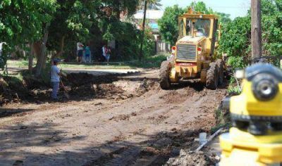 Mejoran la red vial en tres localidades