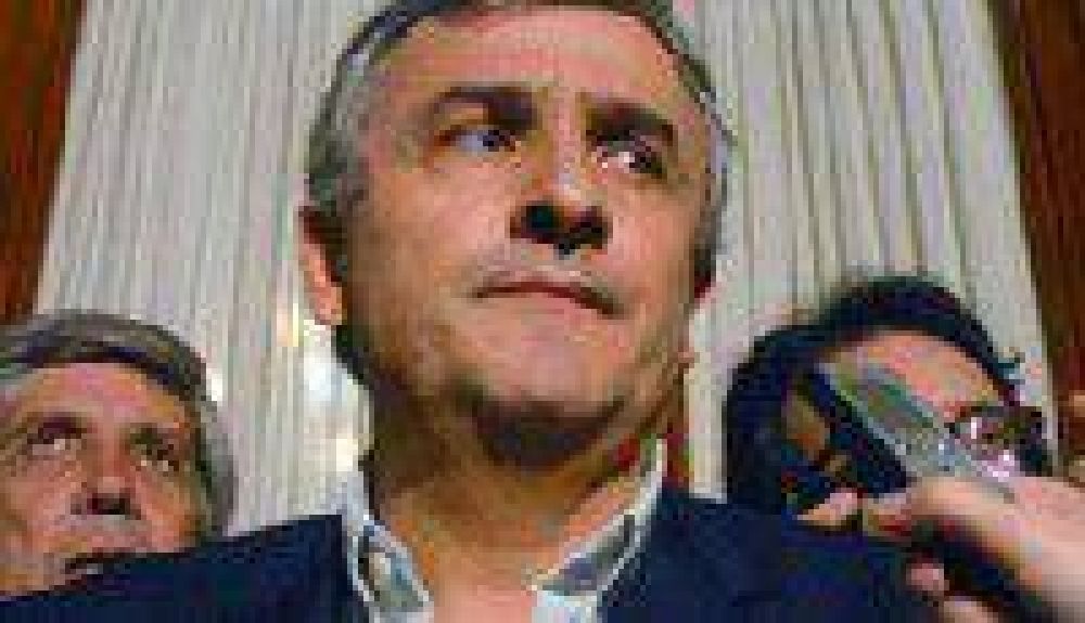 Marcos Mart�nez denunciar� al senador Gerardo Morales por "Falsa denuncia y lesiones leves"