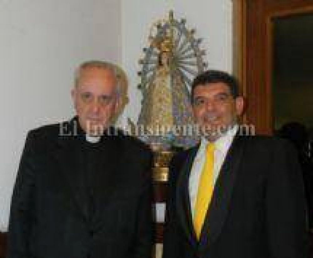 Alfredo Olmedo sobre Bergoglio: "Dios ha iluminado nuestro pa�s con un hombre que luchar� por la vida"