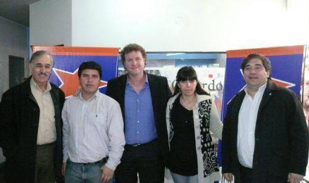 Leonardo Urrejola (Libres del Sur): �La postura de Maia Lata es la del PS, no del FAP�