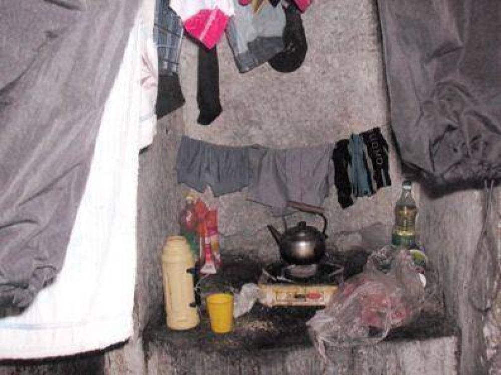 Las comisar�as son inhabitables
