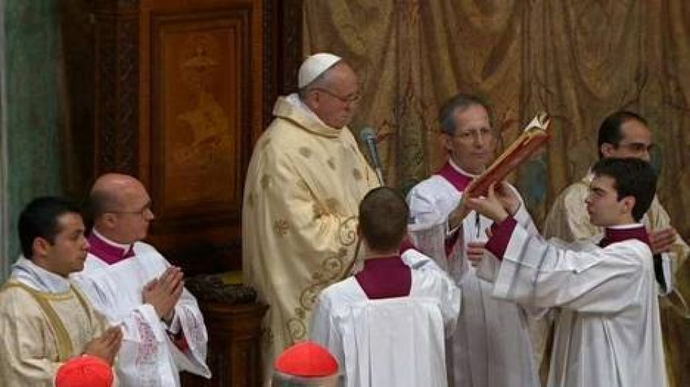En su primera misa como Papa, Francisco reclam� una Iglesia activa y comprometida