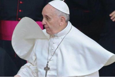 El papa pag� el hotel