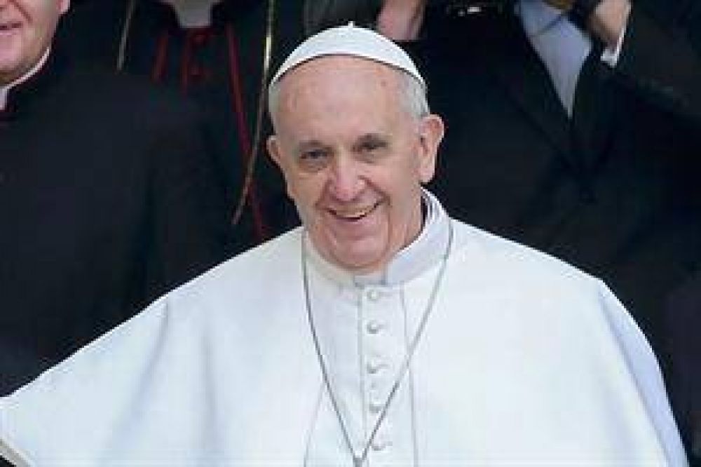 Francisco quiere "contribuir al progreso de las relaciones entre jud�os y cat�licos"