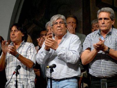 Micheli advirti� que con Moyano preparan "un gran paro nacional"