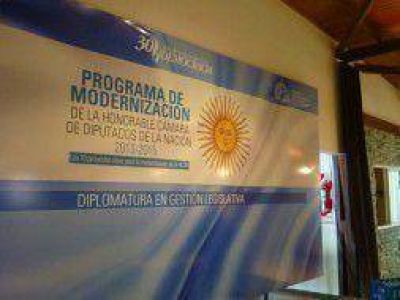 San Pedro: Juli�n Dom�nguez encabeza jornada de trabajo de la C�mara de Diputados