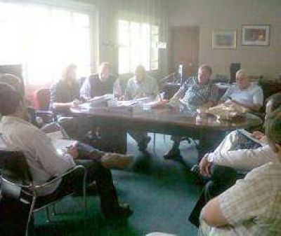Apertura de licitaci�n en el Puerto  