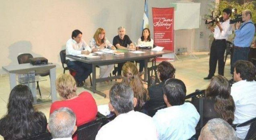 El municipio busca llegar a un acuerdo con los remiseros