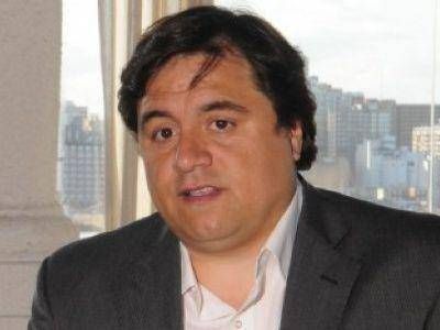 IRIART DEFENDI� LA GESTI�N DE SCIOLI EN EL CONFLICTO DOCENTE