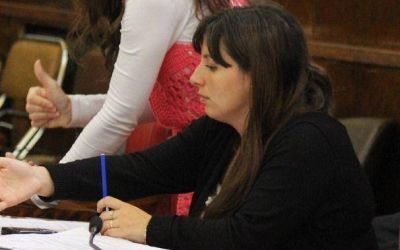 La pultista Marrero no se achica: le peg� a los concejales radicales