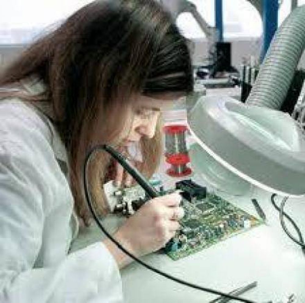 FONTAR : Exponen sobre l�neas de financiamiento y subsidio para emprendedores en software 