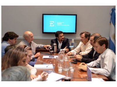 Los gremios estatales aceptaron la oferta salarial del Gobierno